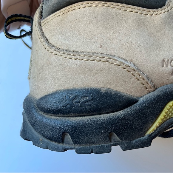 The North Face X-2 Womens Hiking Boots - Picture 2 of 10